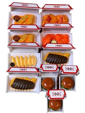 ZURU Mini Brands | TGI Fridays Food Bundle | Wings Ribs Sliders Lot